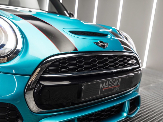 MINI John Cooper Works Cabrio