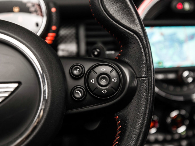 MINI John Cooper Works Cabrio