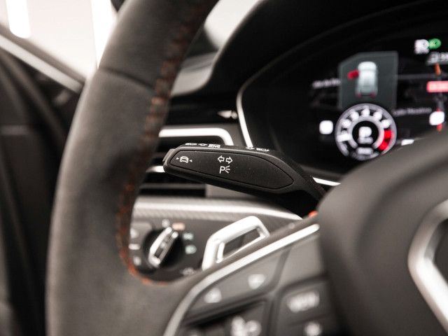 AUDI A4 RS4 Avant Competit Plus TFS 331 kW tiptr