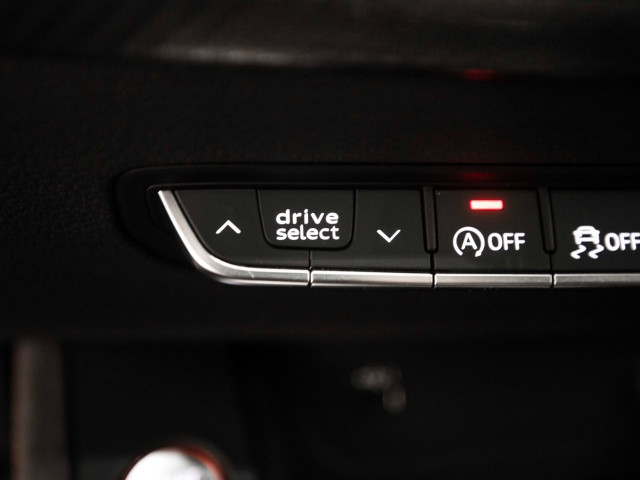 AUDI A4 RS4 Avant Competit Plus TFS 331 kW tiptr