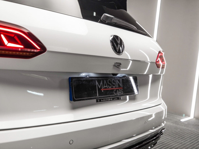 VOLKSWAGEN Touareg R 3.0 V6 TSI 340kW Tip 4M