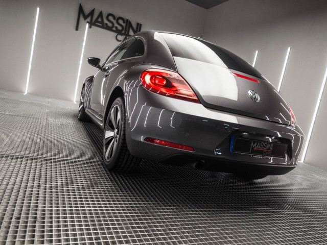 VOLKSWAGEN Beetle 1.6 TDI 105cv Design