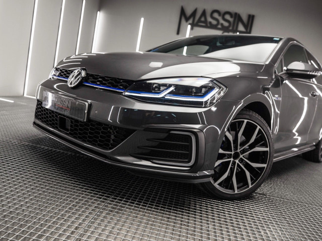 VOLKSWAGEN Golf GTE 1.4 TSI ePower 150kW 204CV DSG