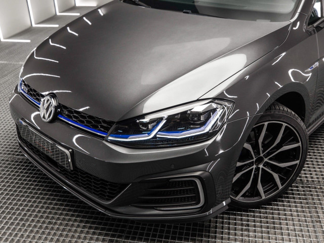 VOLKSWAGEN Golf GTE 1.4 TSI ePower 150kW 204CV DSG