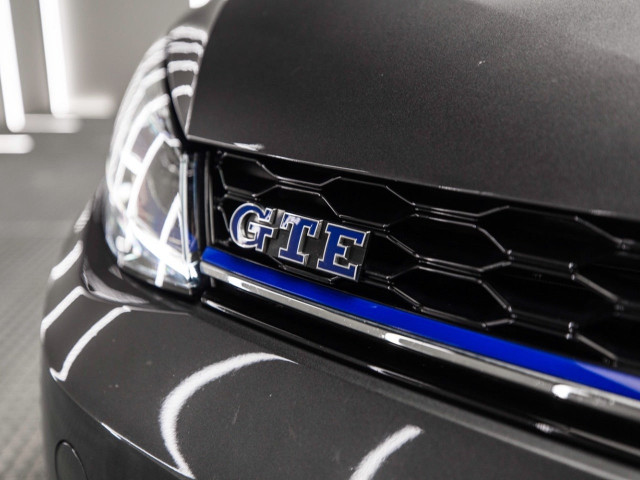 VOLKSWAGEN Golf GTE 1.4 TSI ePower 150kW 204CV DSG