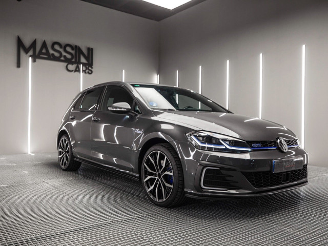 VOLKSWAGEN Golf GTE 1.4 TSI ePower 150kW 204CV DSG