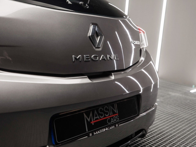 RENAULT Megane Sport 2.0 250cv E5