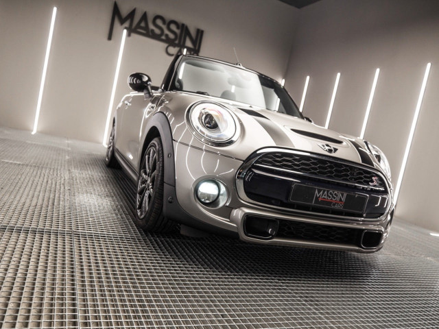 MINI Cooper S Cabrio