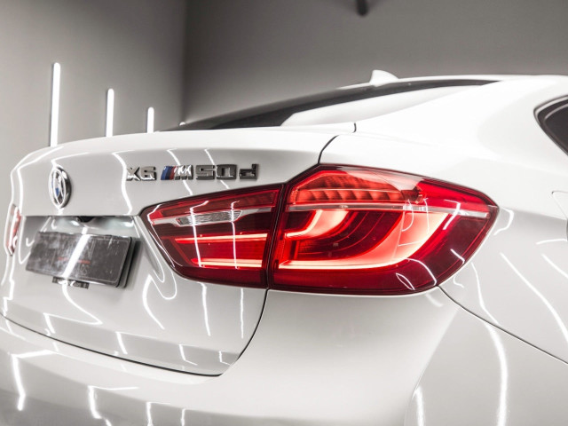 BMW X6 M50d