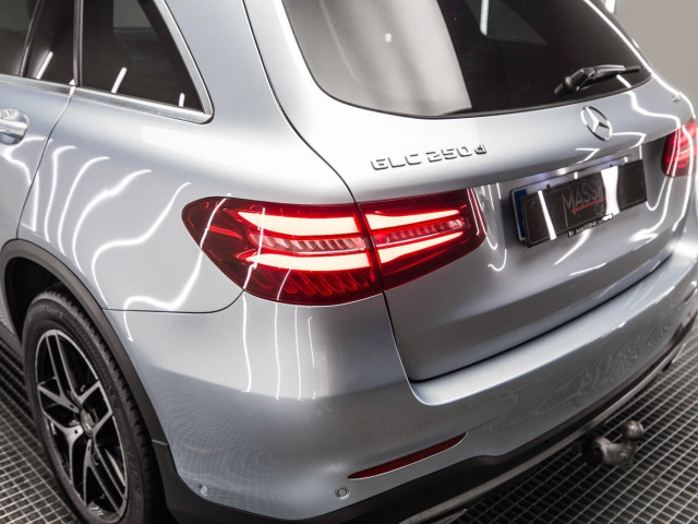 MERCEDES Clase GLC 250 d 4MATIC AMG Line