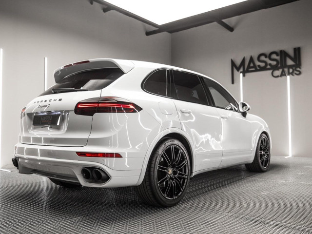 PORSCHE Cayenne S Diesel