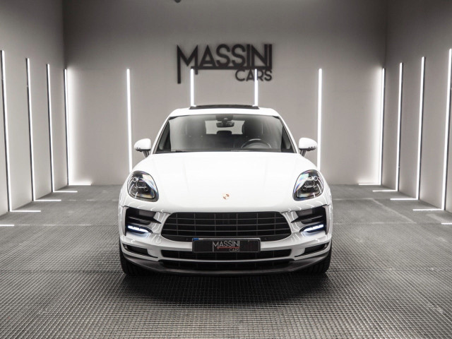 PORSCHE Macan S