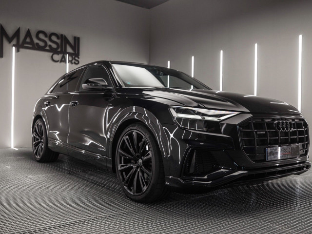 AUDI Q8 45 TDI 170kW Black Line Plus quattro tip