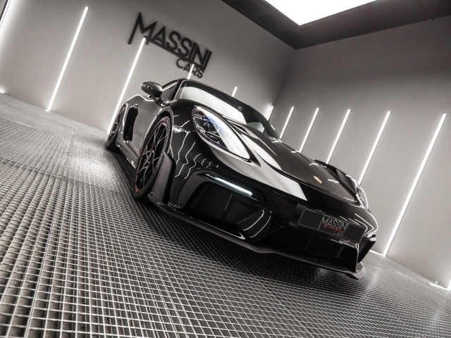 PORSCHE 718 Boxster Spyder RS