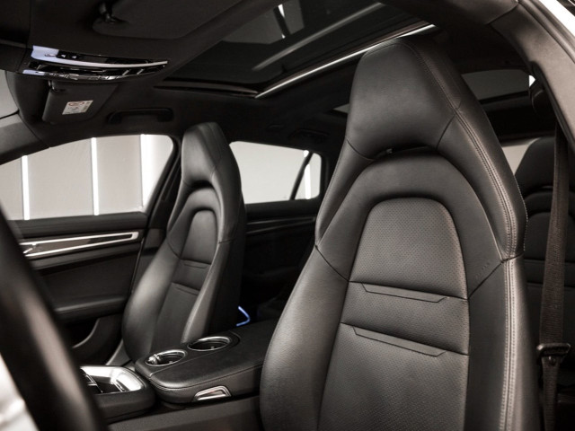 PORSCHE Panamera 4 EHybrid Sport Turismo