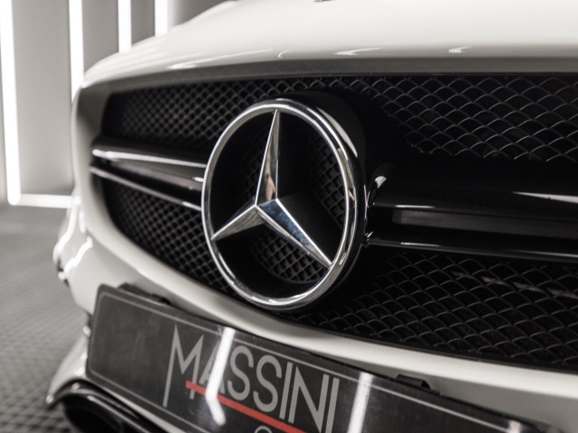MERCEDES Clase CLA AMG 45 4M Shooting Brake