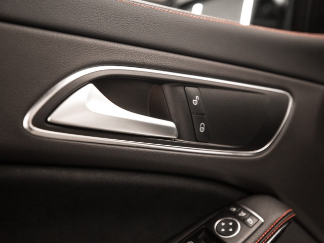 MERCEDES Clase CLA AMG 45 4M Shooting Brake