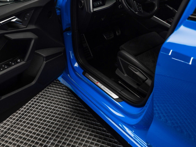 AUDI A3 RS3 Sportback TFSI 294kW quattro S tron
