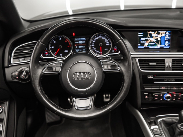 AUDI A5 Cabrio 2.0 TDI clean 190CV quattr S line