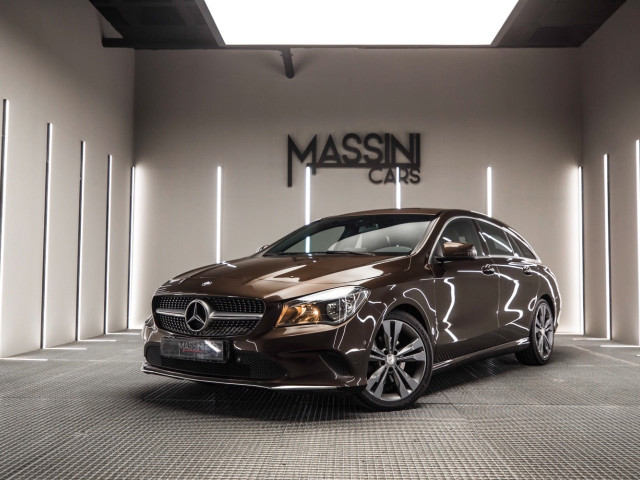 MERCEDES Clase CLA 220 d Urban Shooting Brake