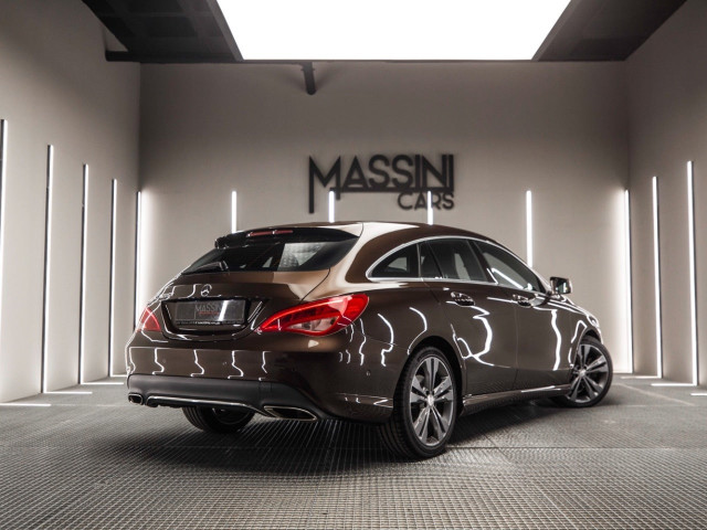 MERCEDES Clase CLA 220 d Urban Shooting Brake