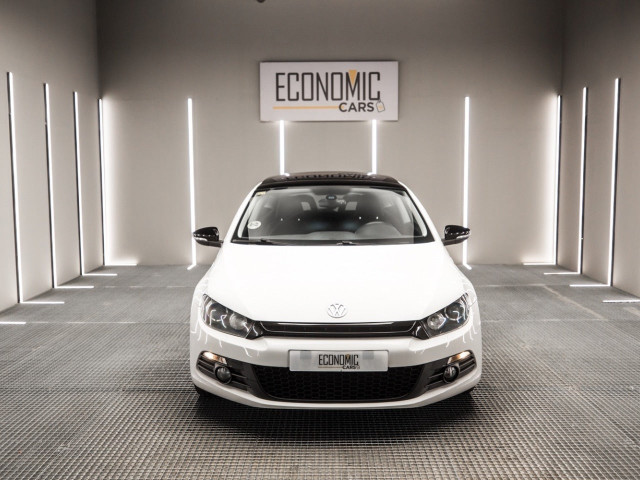 VOLKSWAGEN Scirocco 2.0 TDI 140cv DPF