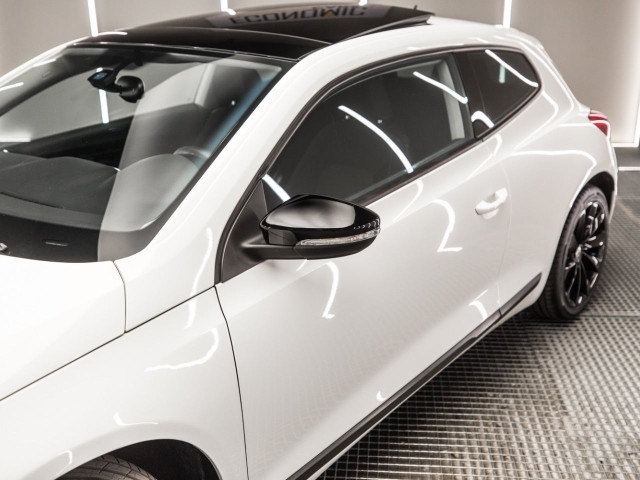 VOLKSWAGEN Scirocco 2.0 TDI 140cv DPF
