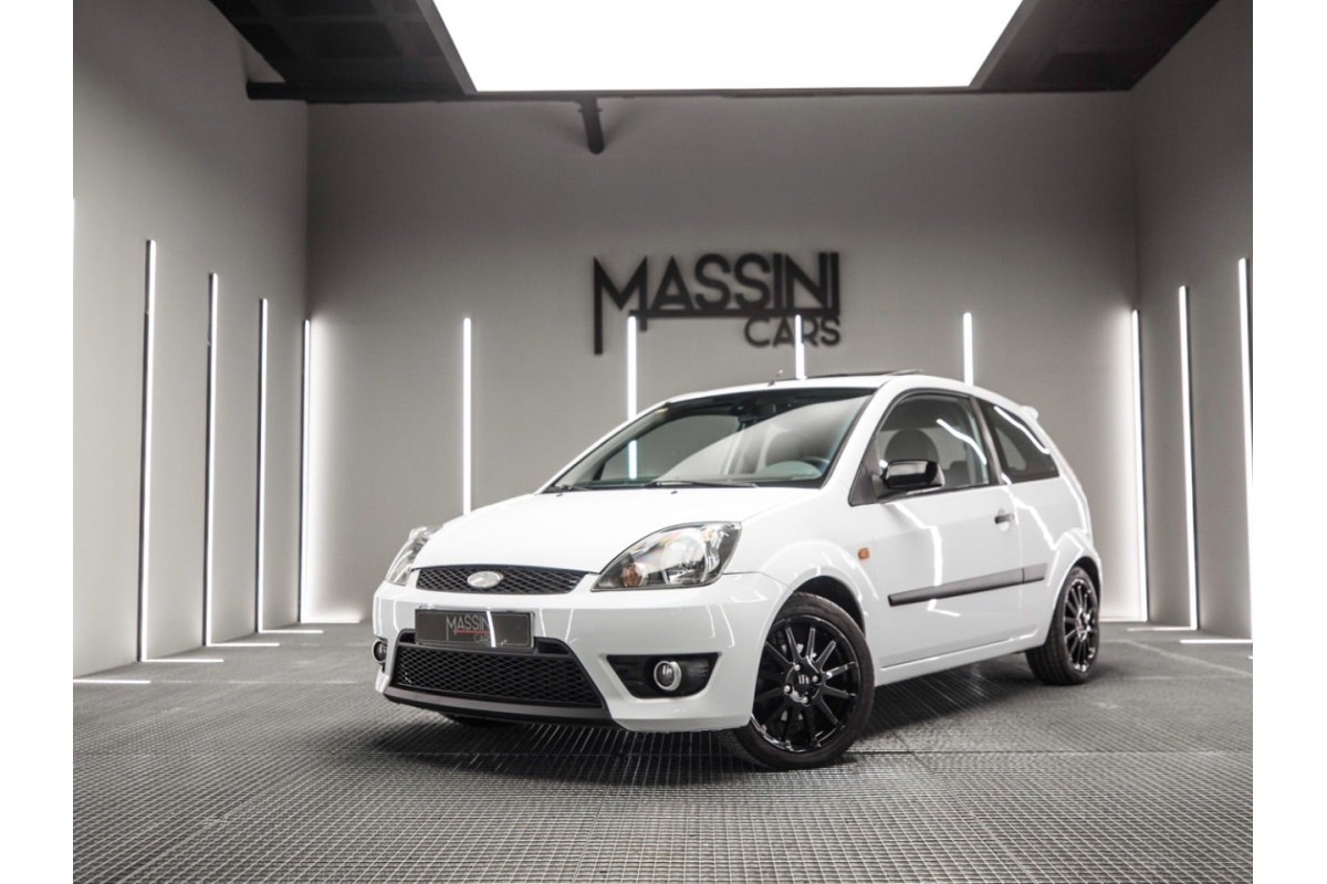 FORD Fiesta 1.6 TDCi Sport...