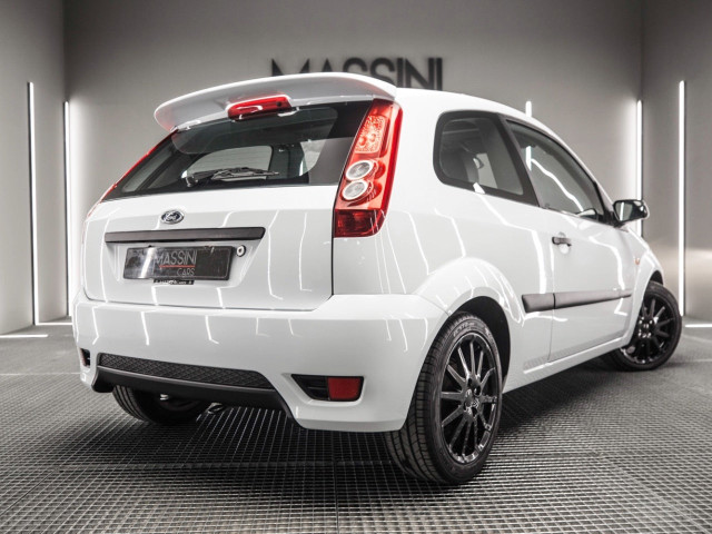 FORD Fiesta 1.6 TDCi Sport Coupe
