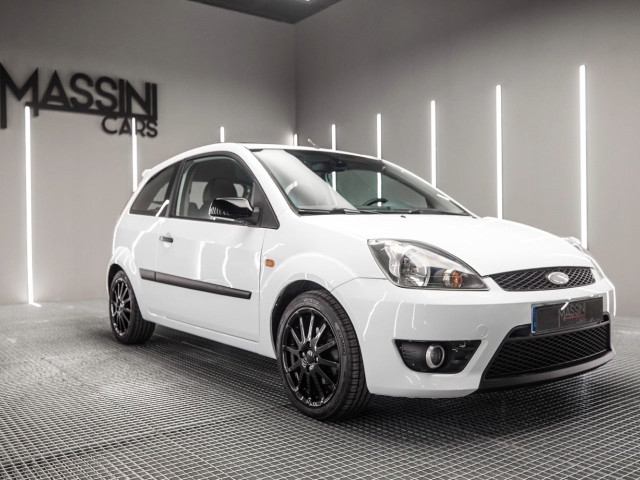 FORD Fiesta 1.6 TDCi Sport Coupe