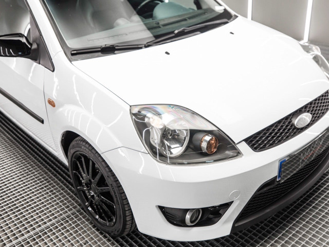 FORD Fiesta 1.6 TDCi Sport Coupe