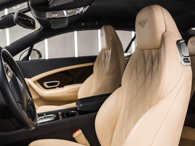 BENTLEY Continental GT Speed