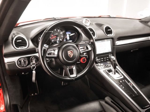 PORSCHE Cayman S