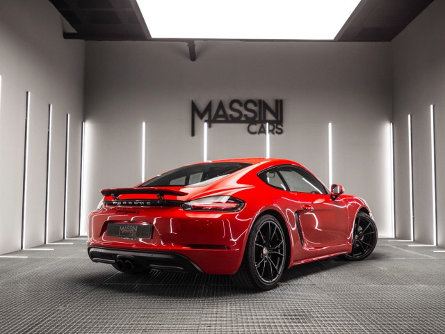 PORSCHE Cayman S