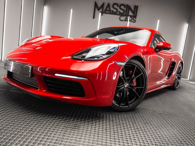 PORSCHE Cayman S