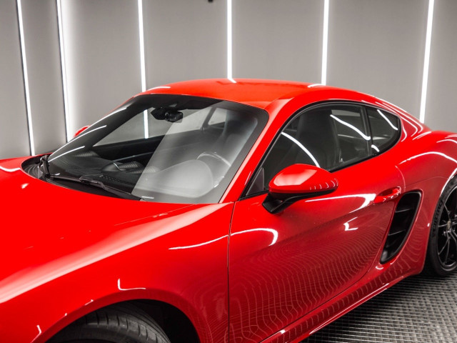 PORSCHE Cayman S