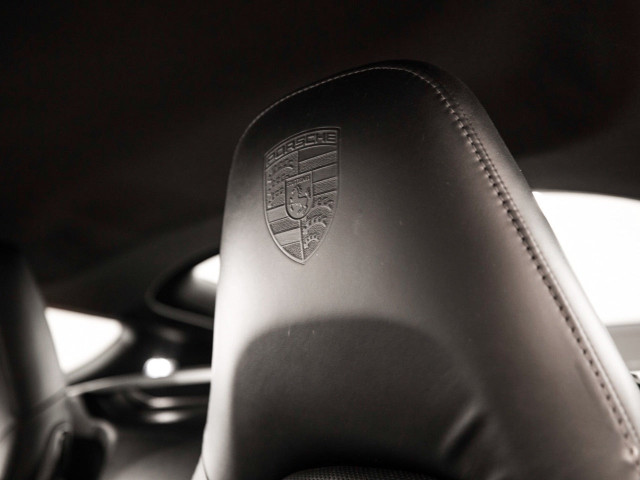 PORSCHE Cayman S