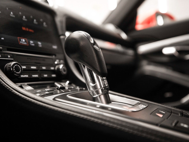 PORSCHE Cayman S