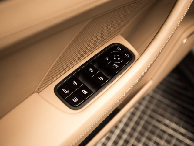 PORSCHE Panamera Turbo S EHybrid Sport Turismo