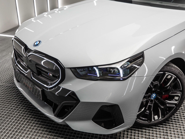 BMW i5 M60 xDrive