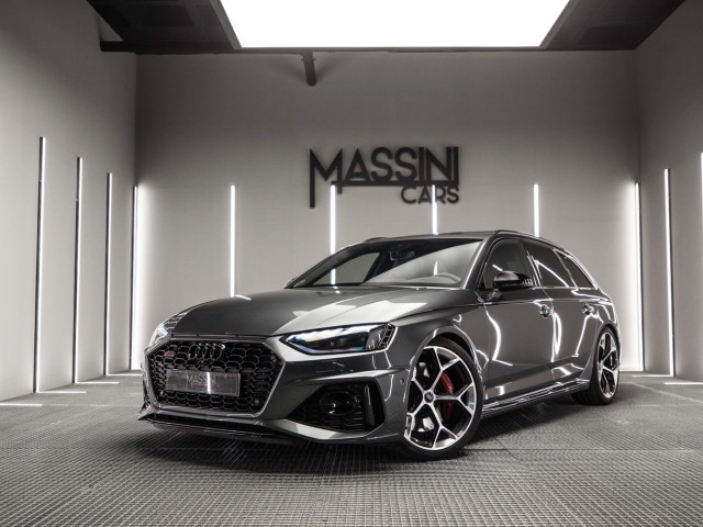 AUDI A4 RS4 Avant Competit Plus TFS 331 kW tiptr