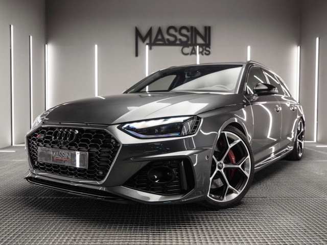 AUDI A4 RS4 Avant Competit Plus TFS 331 kW tiptr