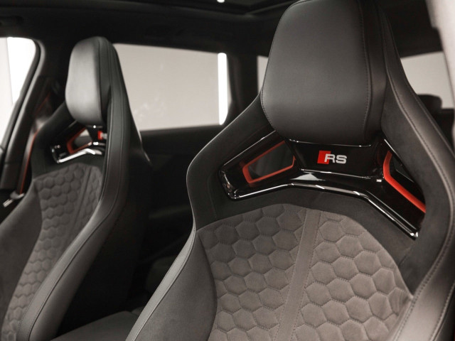 AUDI A4 RS4 Avant Competit Plus TFS 331 kW tiptr