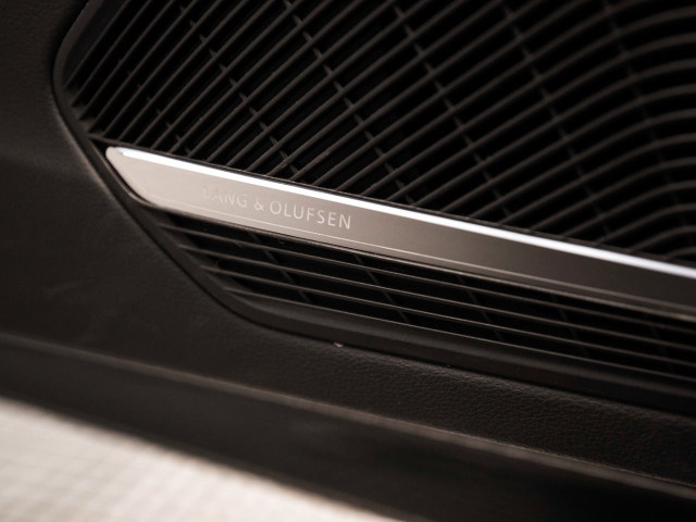 AUDI A4 RS4 Avant Competit Plus TFS 331 kW tiptr