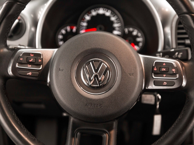 VOLKSWAGEN Beetle 1.6 TDI 105cv Design