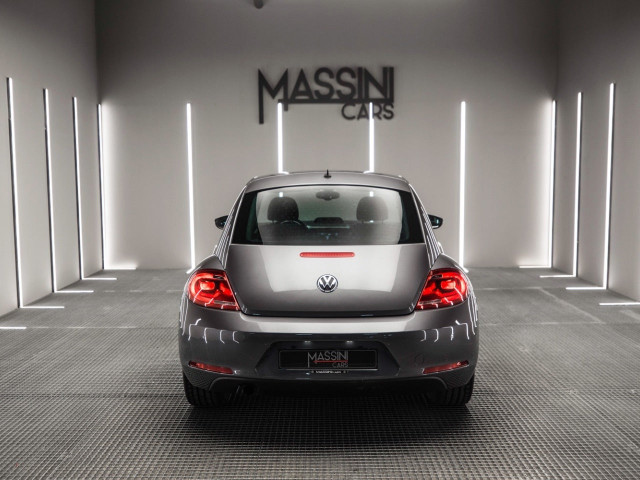VOLKSWAGEN Beetle 1.6 TDI 105cv Design