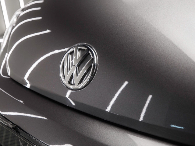 VOLKSWAGEN Beetle 1.6 TDI 105cv Design