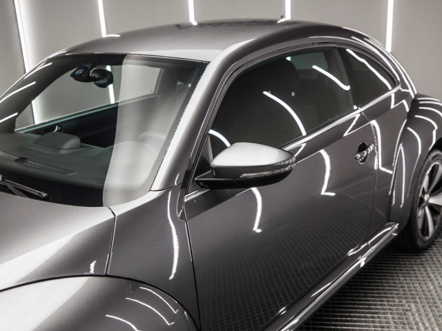 VOLKSWAGEN Beetle 1.6 TDI 105cv Design