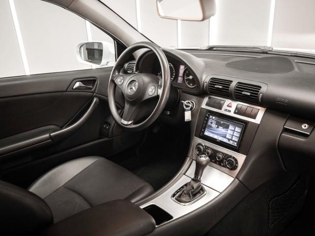 MERCEDES Clase CLC 180 K