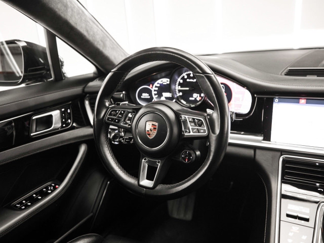 PORSCHE Panamera 4 EHybrid Sport Turismo
